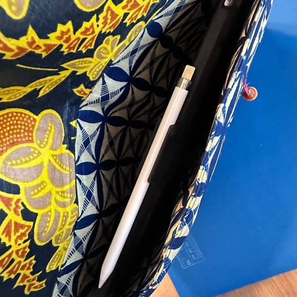 Noonday Laptop Sleeve - Picture 4 of 12